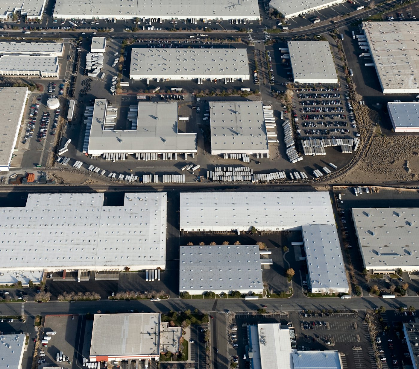 Commercial buildings logistics