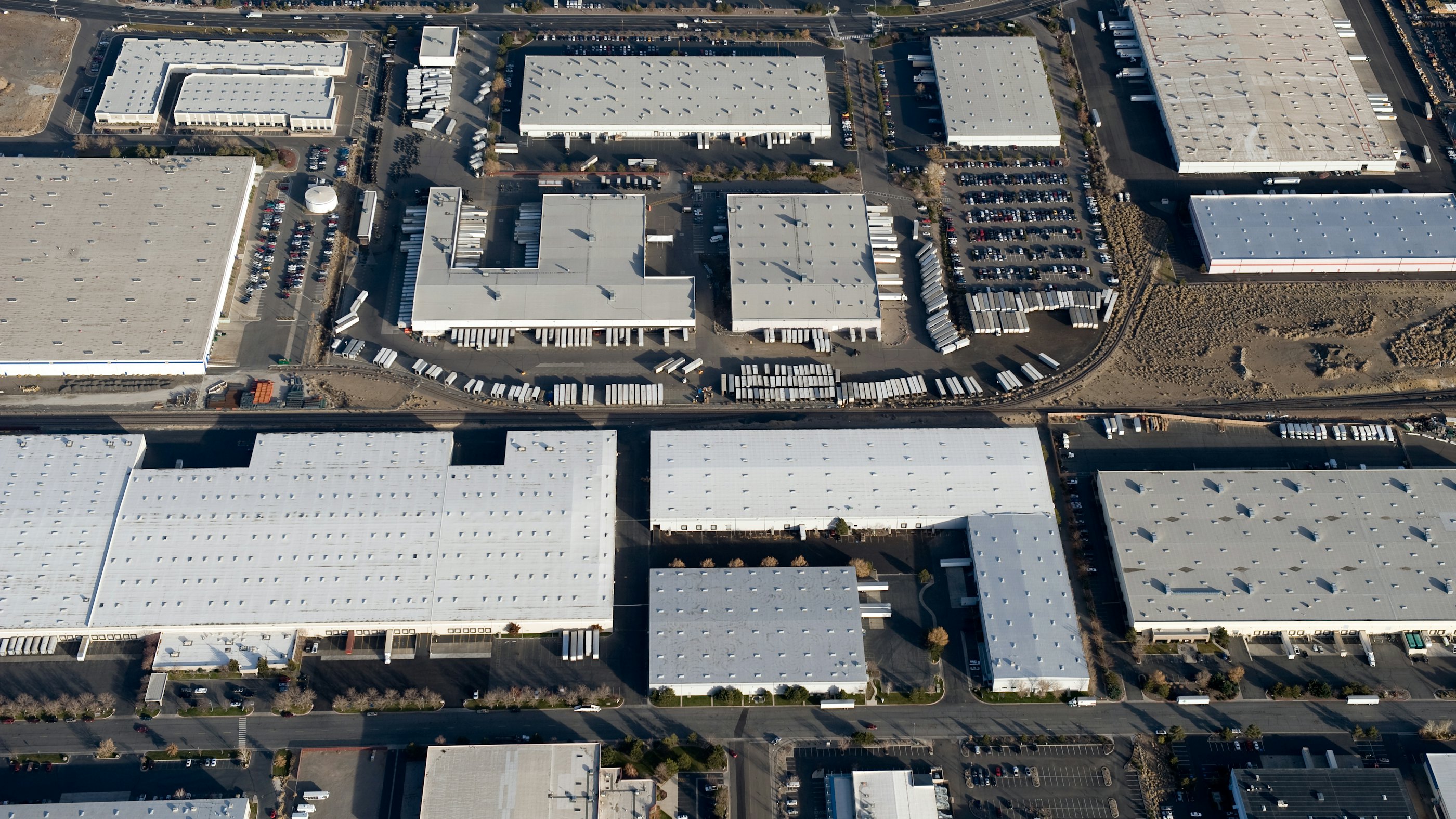 Commercial buildings logistics