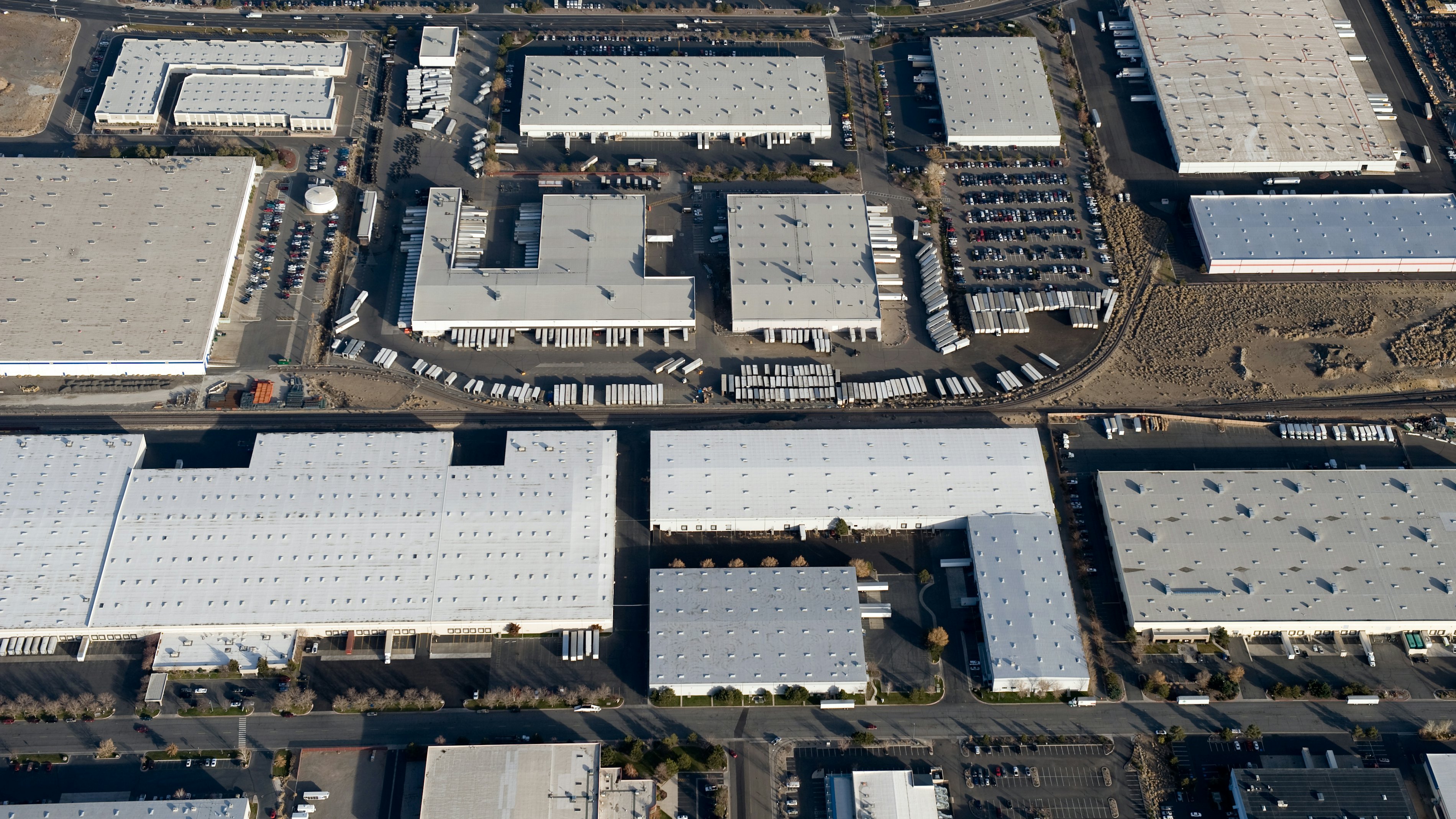 Commercial buildings logistics