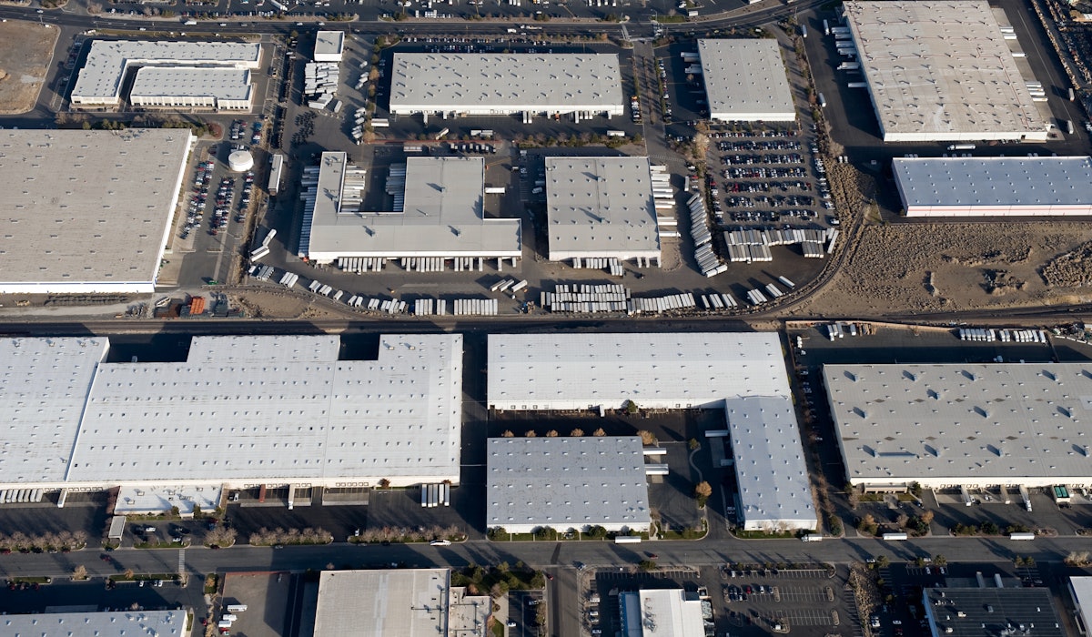 Commercial buildings logistics