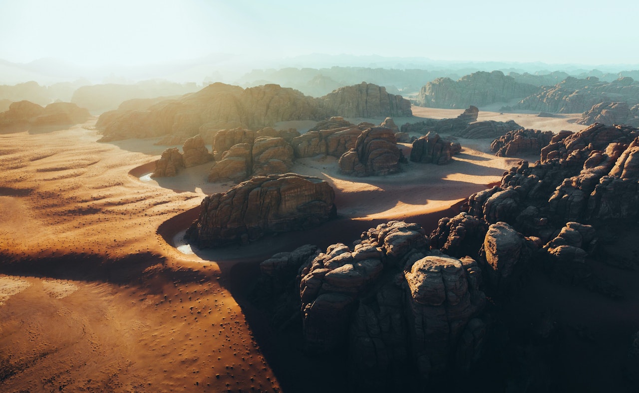 Neom s3le Oixs IX0 unsplash