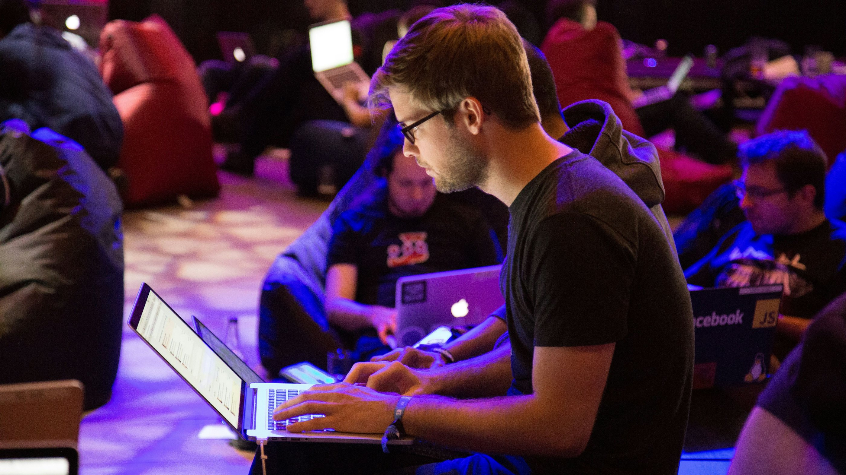 Alex kotliarskyi our QHRTE2 IM unsplash