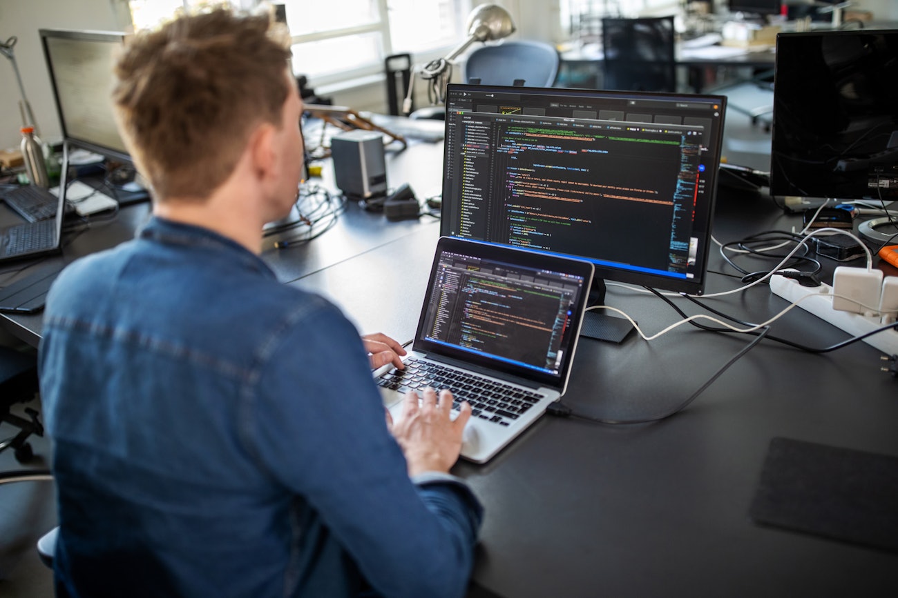 Cloud architect developer implementing ddos protection
