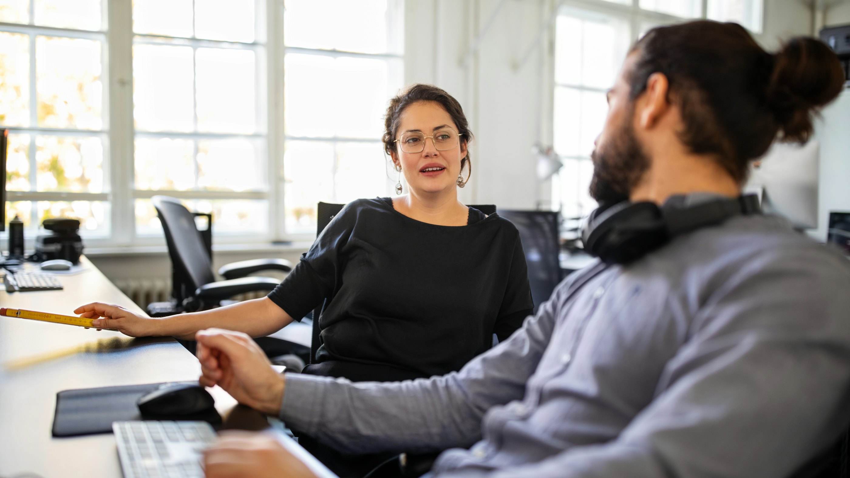 Male and female engineer discussion