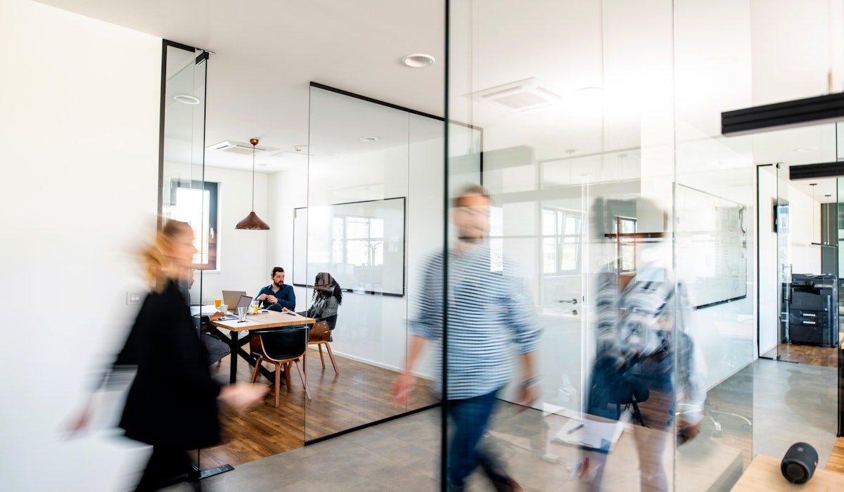 Meeting hallway glass walls