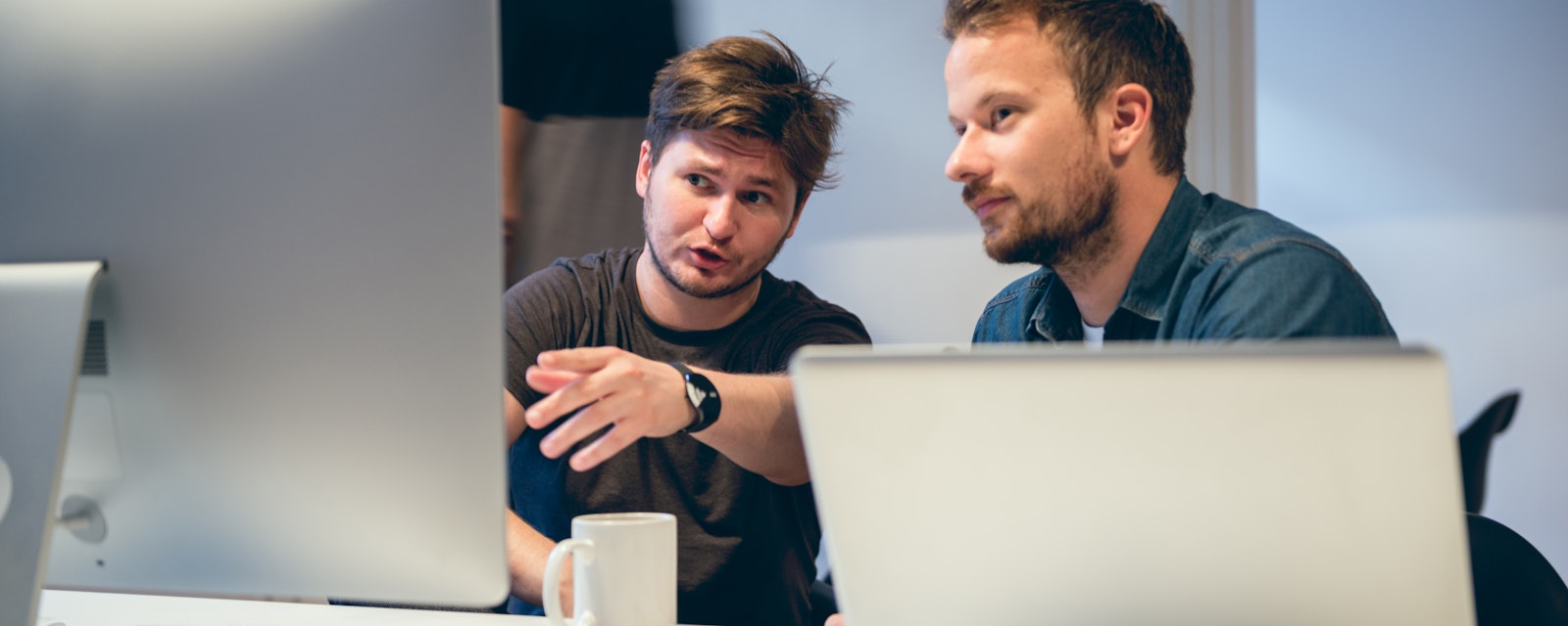 Two support engineers discussion