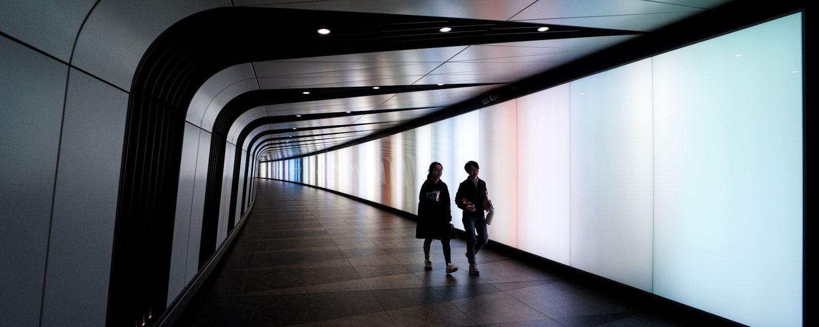 Architectural hall way led wall