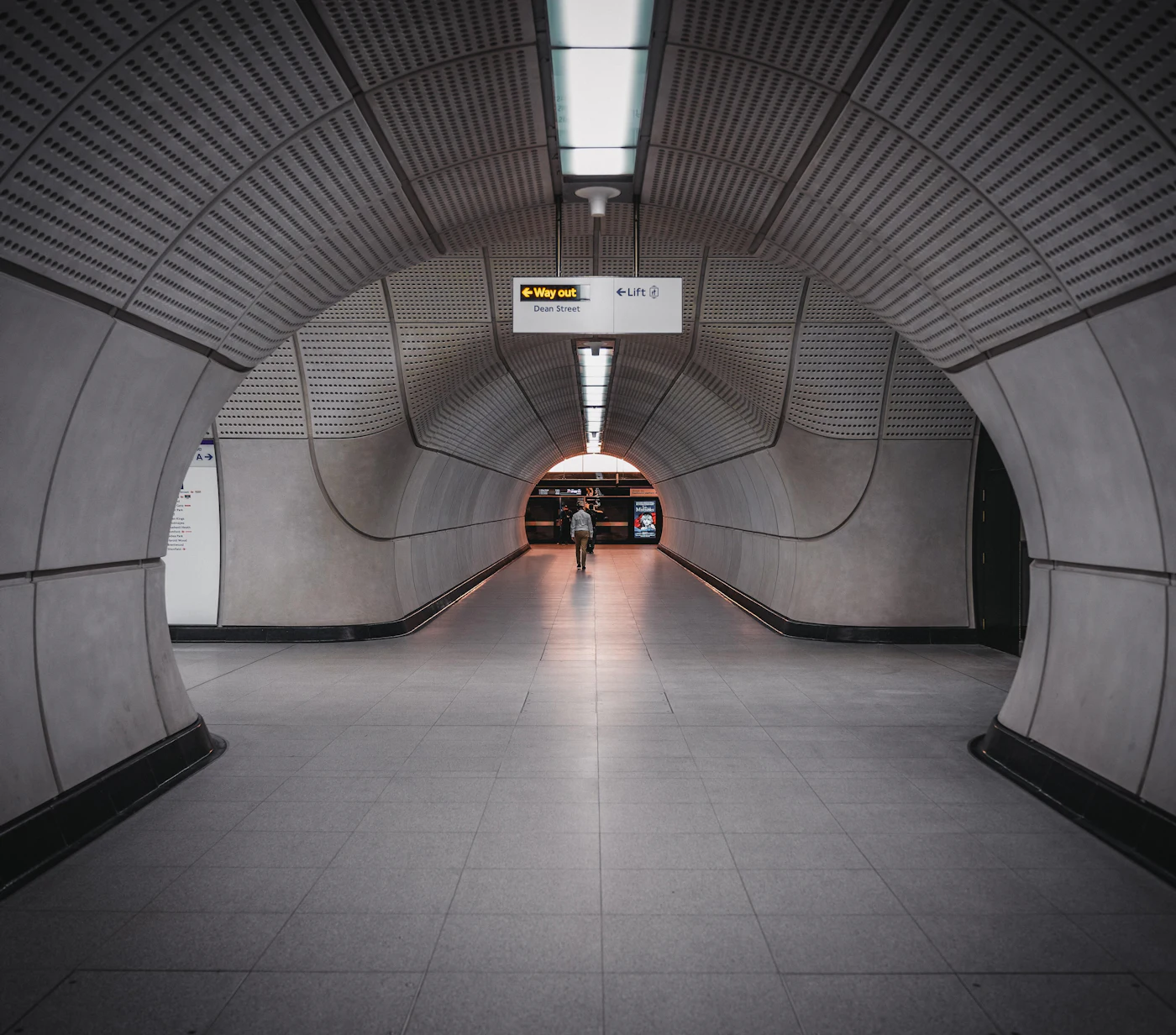 Andrea de santis Zr N5oxcg Lkw unsplash