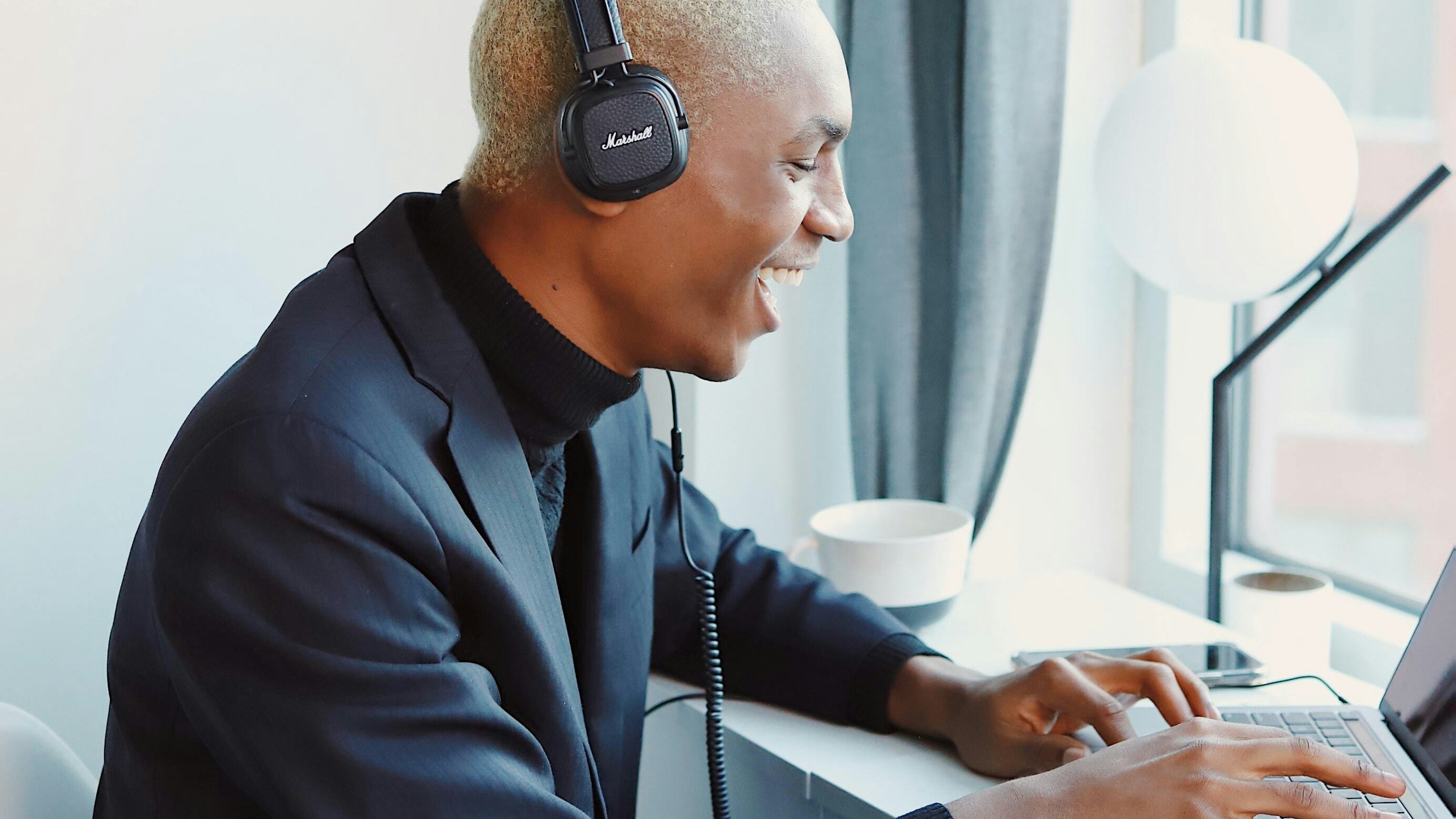 Good faces Onxk Pkl Q4 YY unsplash