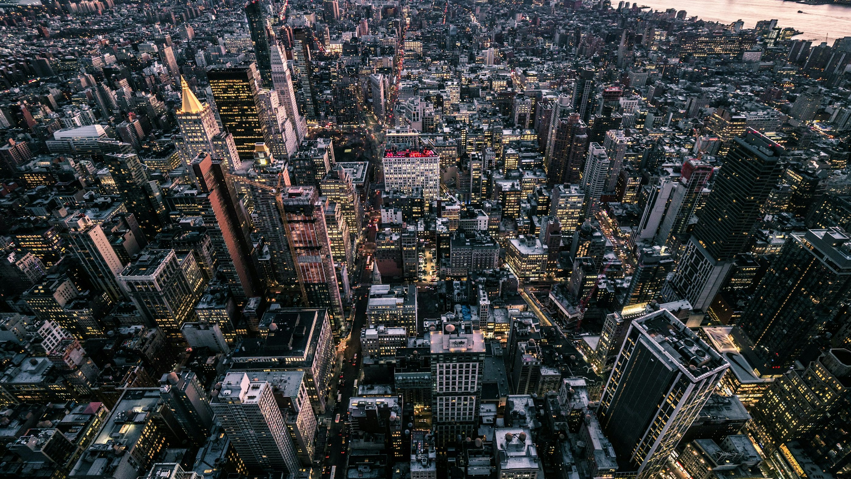 Carl solder B Afz Yl Ml Q Rs unsplash