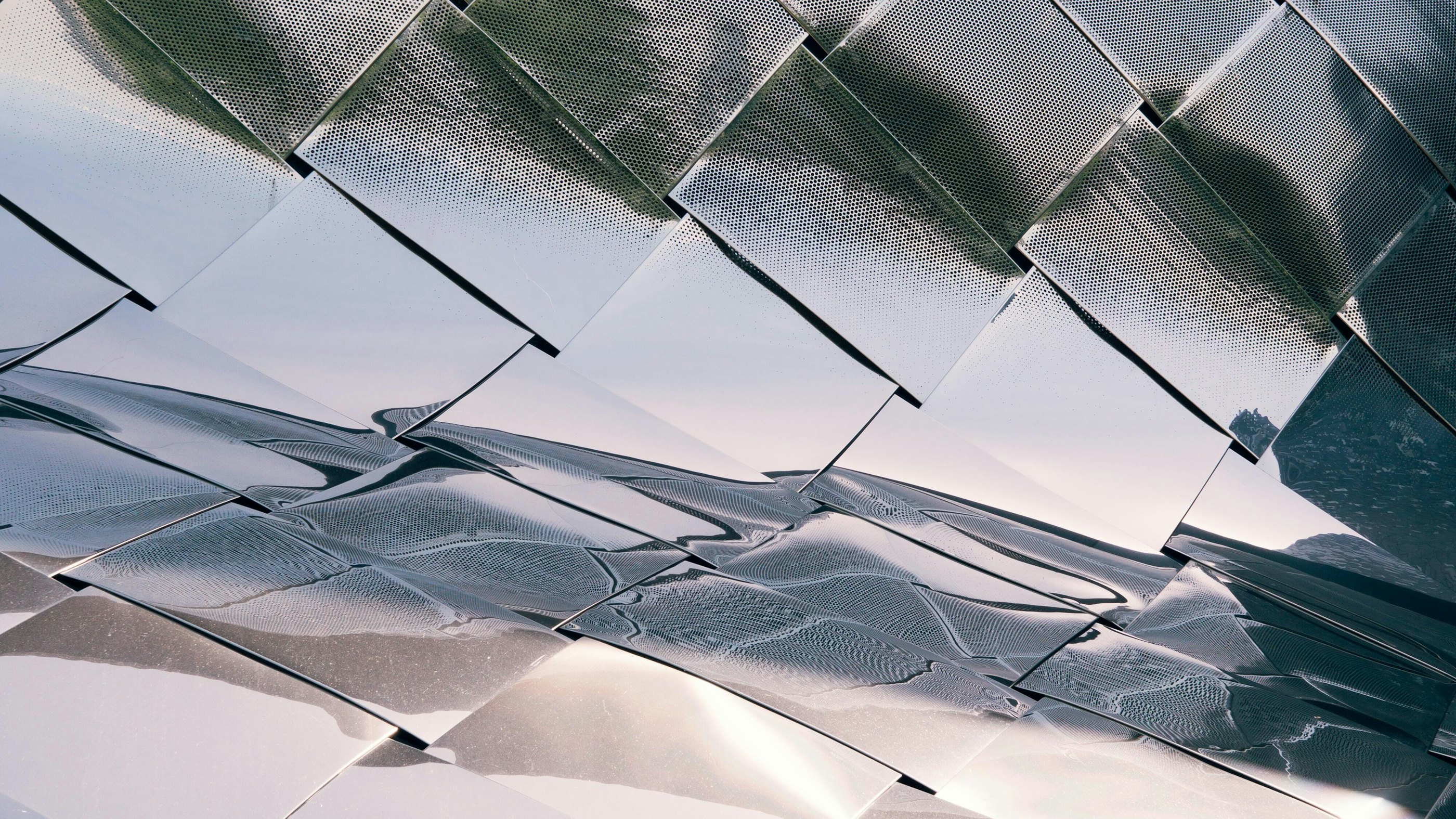 Pierre chatel innocenti Uk RSG521 I1 I unsplash