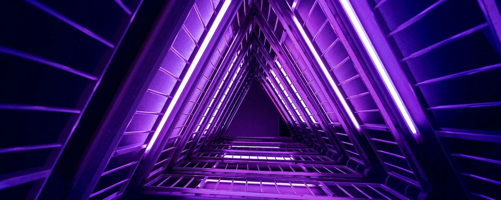 Sandro katalina k1b O V Ti Z Ss unsplash