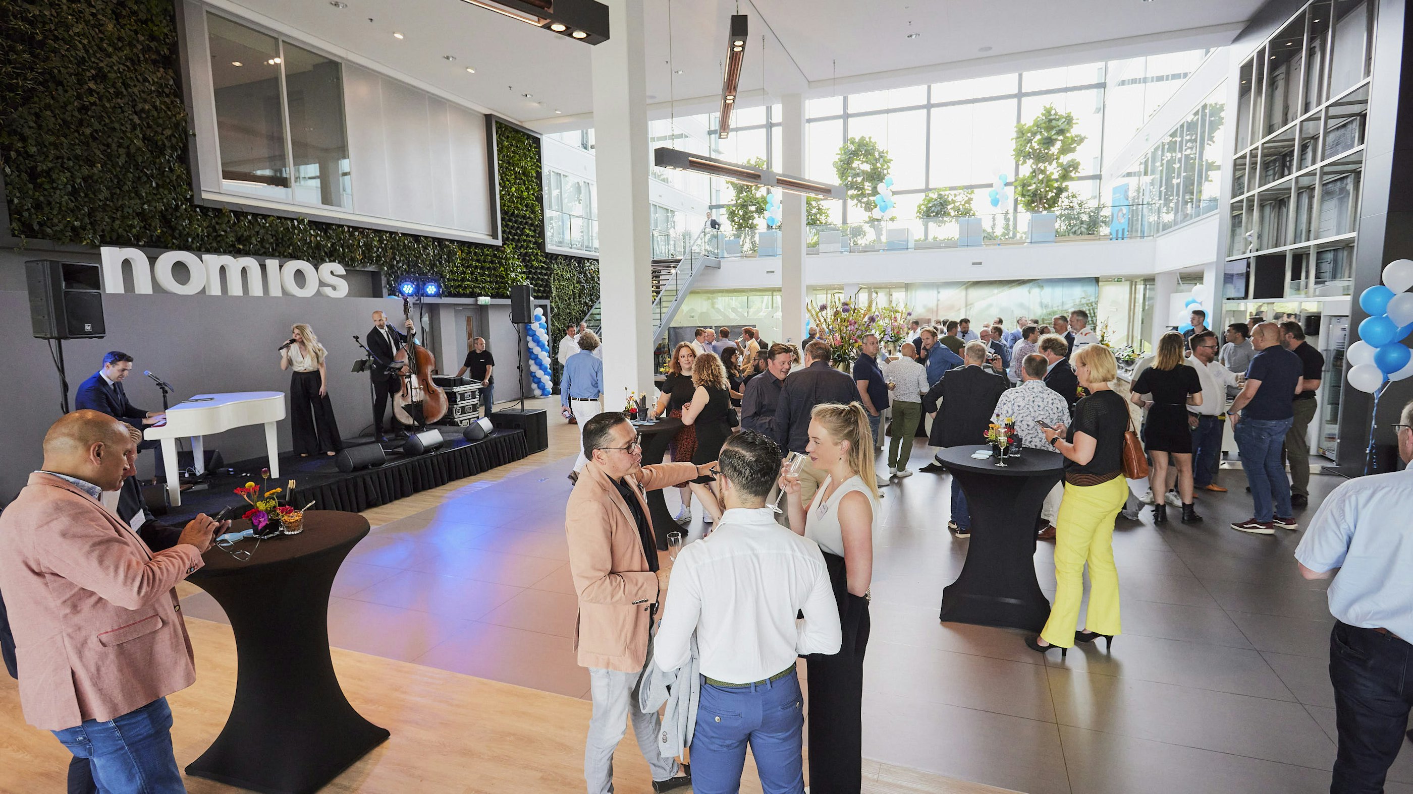 195 Hetportretbureau LR T1 A8791