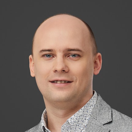 Zbigniew Chatucki szare portret