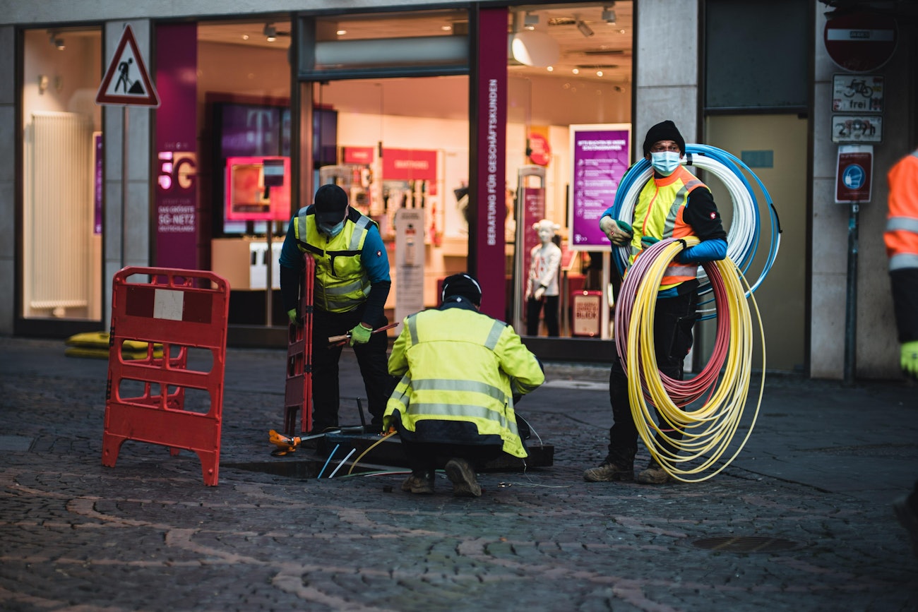 Deployment of new fibre-optic connections.