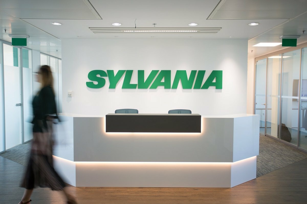 Sylvania front desk