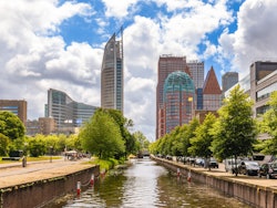 Bedrijfsleven kwetsbaar door verouderde en complexe netwerken