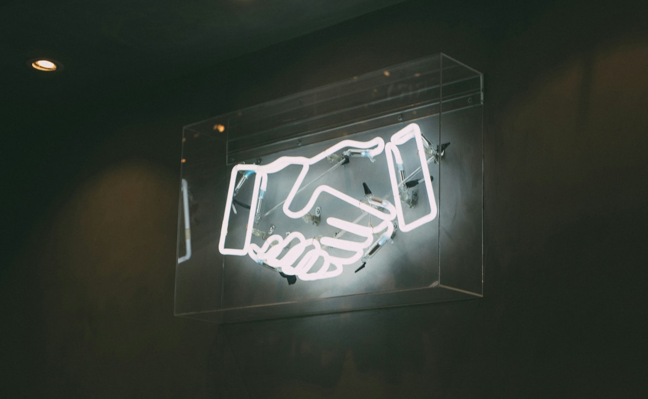 Charlesdeluvio AT5vu Poi8vc unsplash